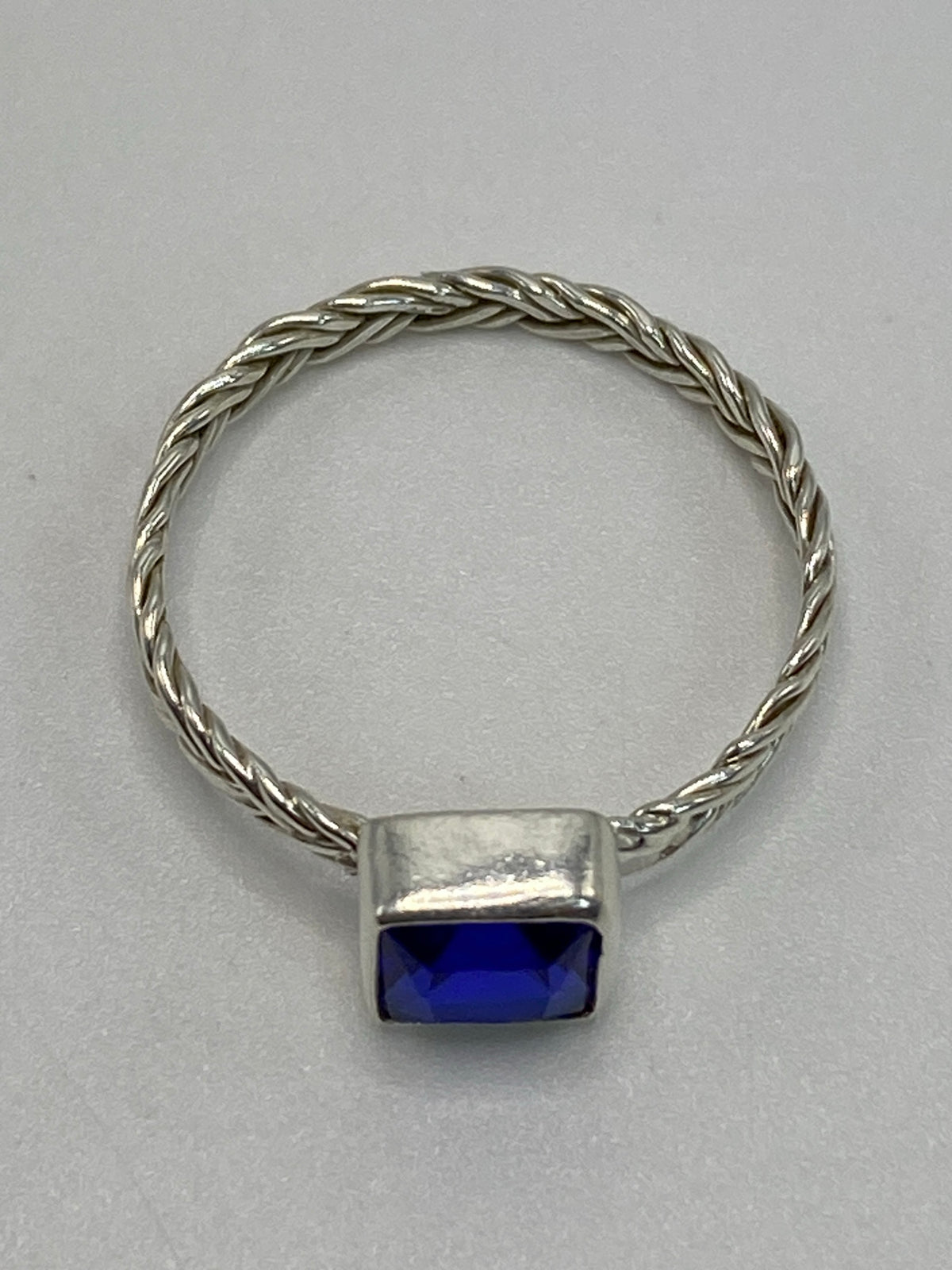 Anillo de Plata Fundición con Circonia Azul — Talla 8 — foto 5