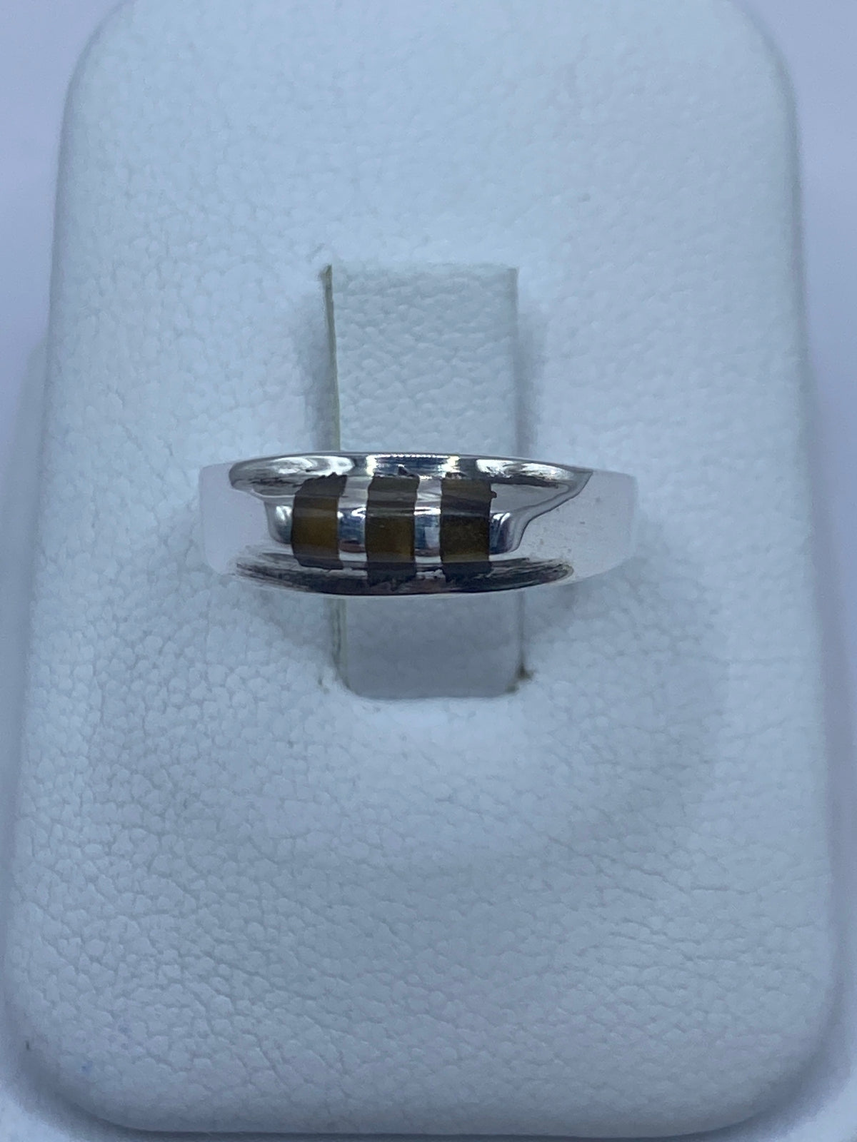 Anillo de plata 925 con Ojo de Tigre café minimalista en estuche blanco