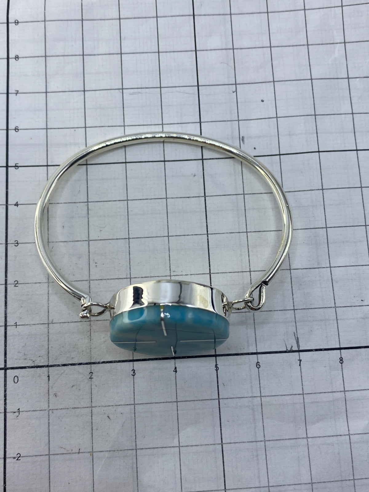 Brazalete con escala métrica, diámetro interior de 6.1 cm confirmado