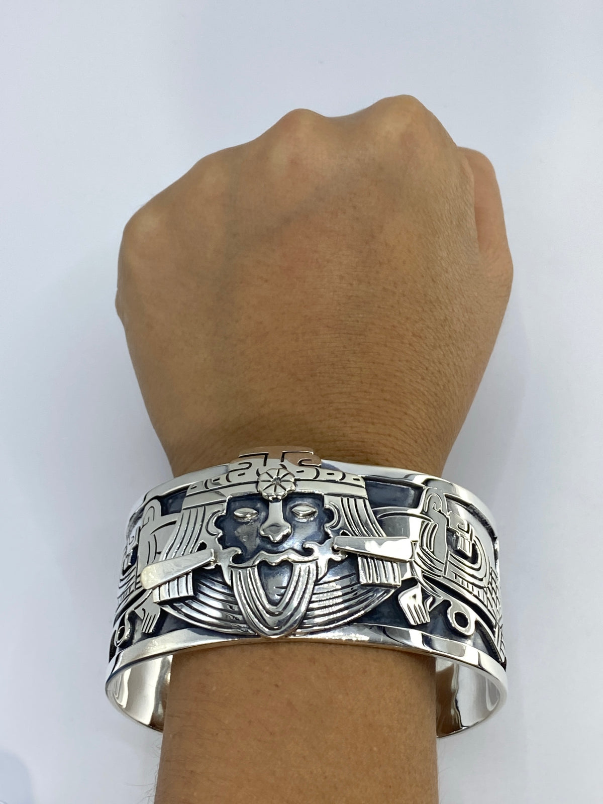 Brazalete de Plata Repujado Prehispánico — Taxco 925 — foto 6
