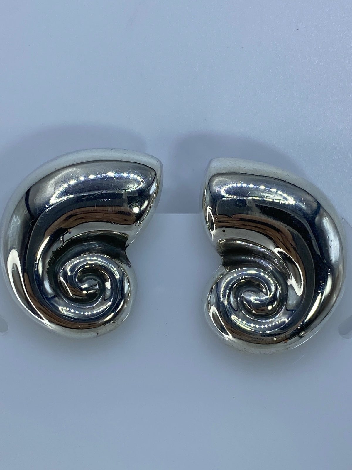 Aretes de plata cartoneado con espiral 3D, par completo