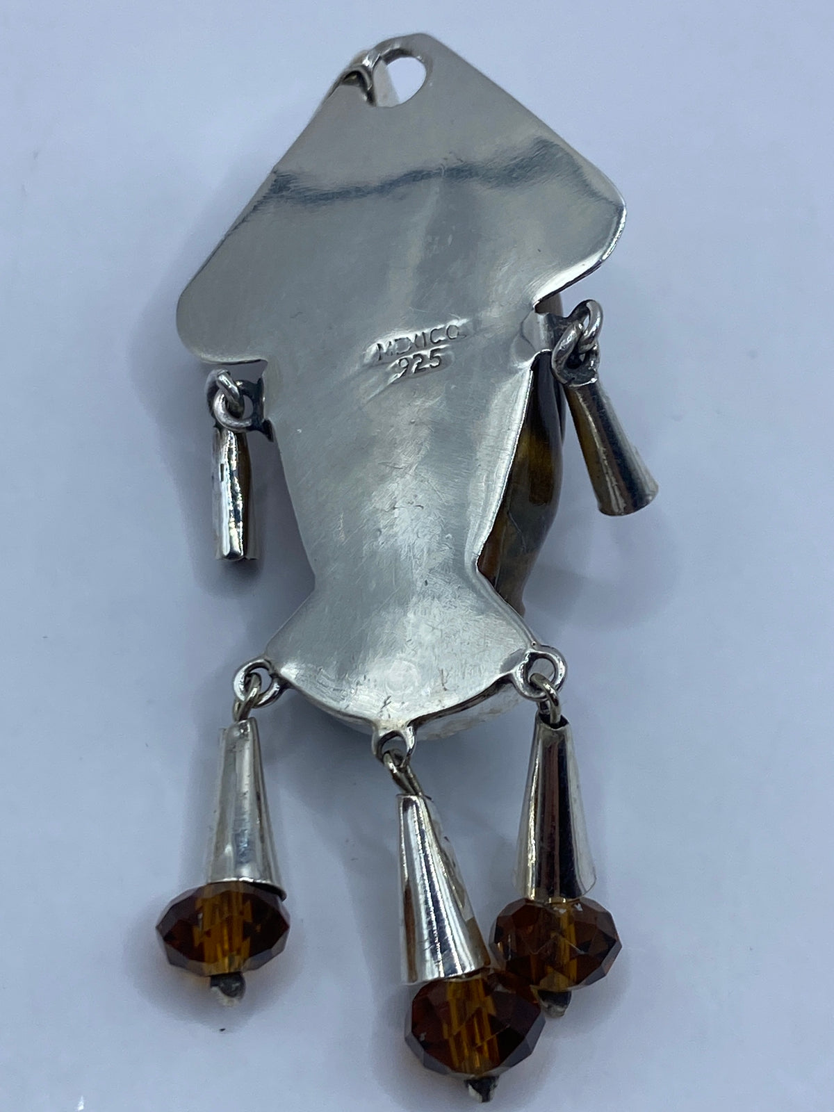 Dije Prehispánico Pakal Repujado Plata 925 — Ojo de Tigre y Malaquita — foto 5