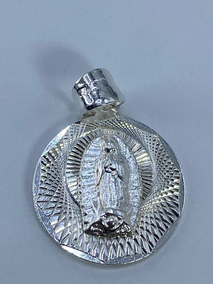 Dije Virgen de Guadalupe Plata 925 — Repujado Taxco — foto 5