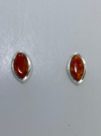 Par de aretes de plata 925 con ópalo de fuego amarillo dorado, engastados a mano