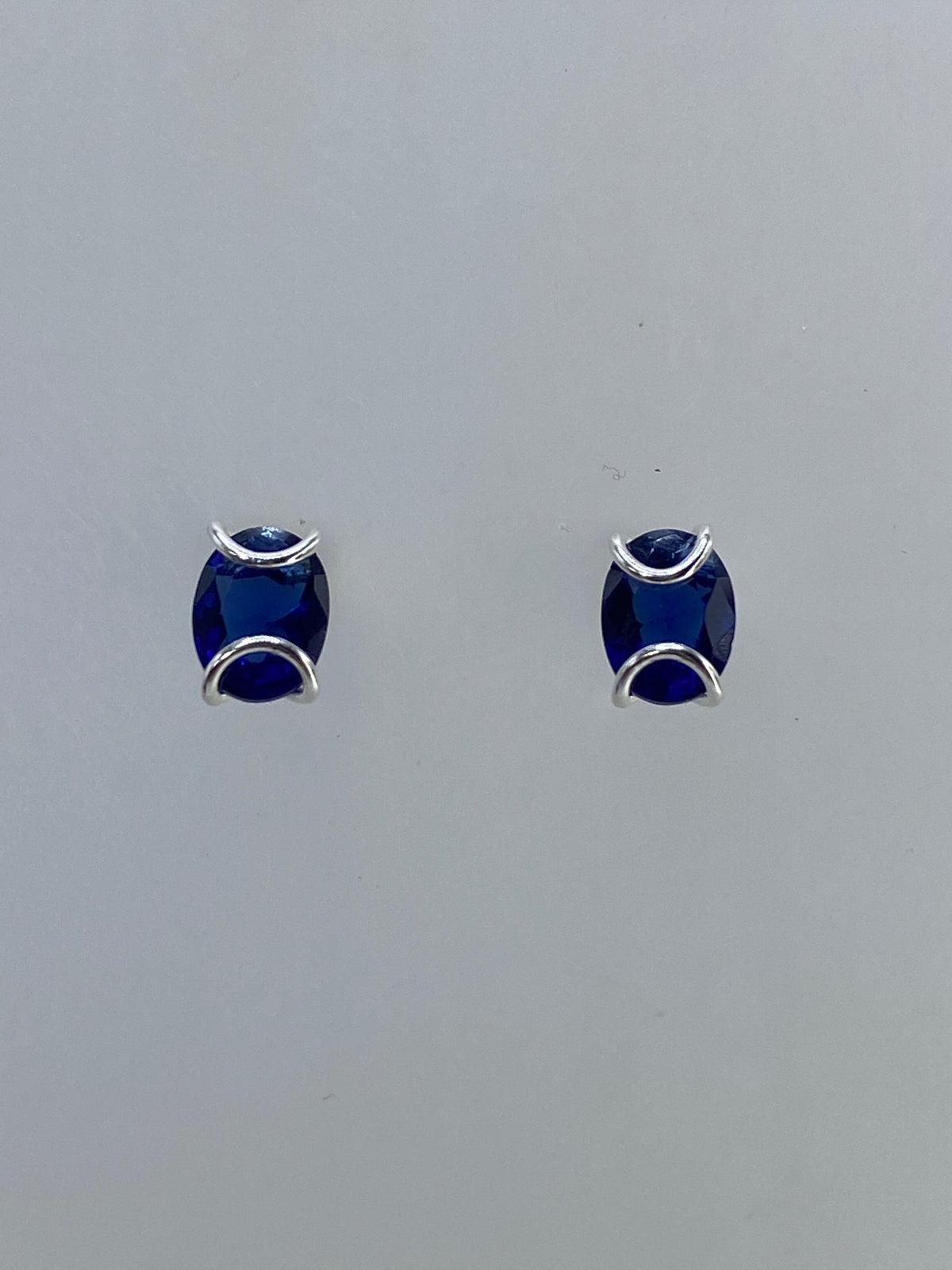 Aretes de plata 925 de Taxco con piedra azul brillante