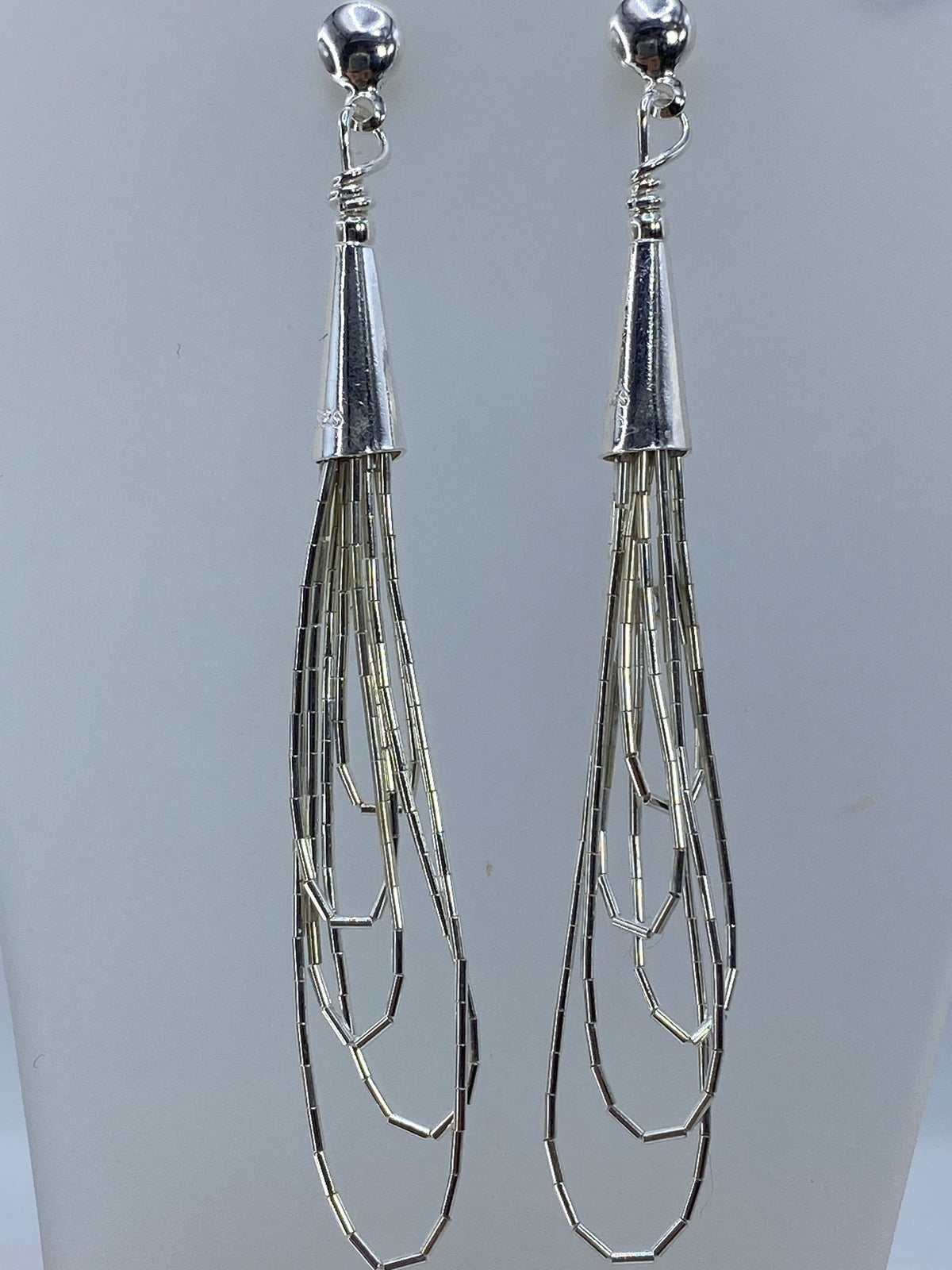 Par de aretes largos de plata 925 con cadena de eslabones geométricos encadenados