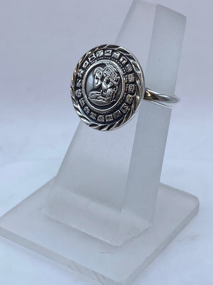 Anillo Ajustable Calendario Maya en Plata .925, vista frontal