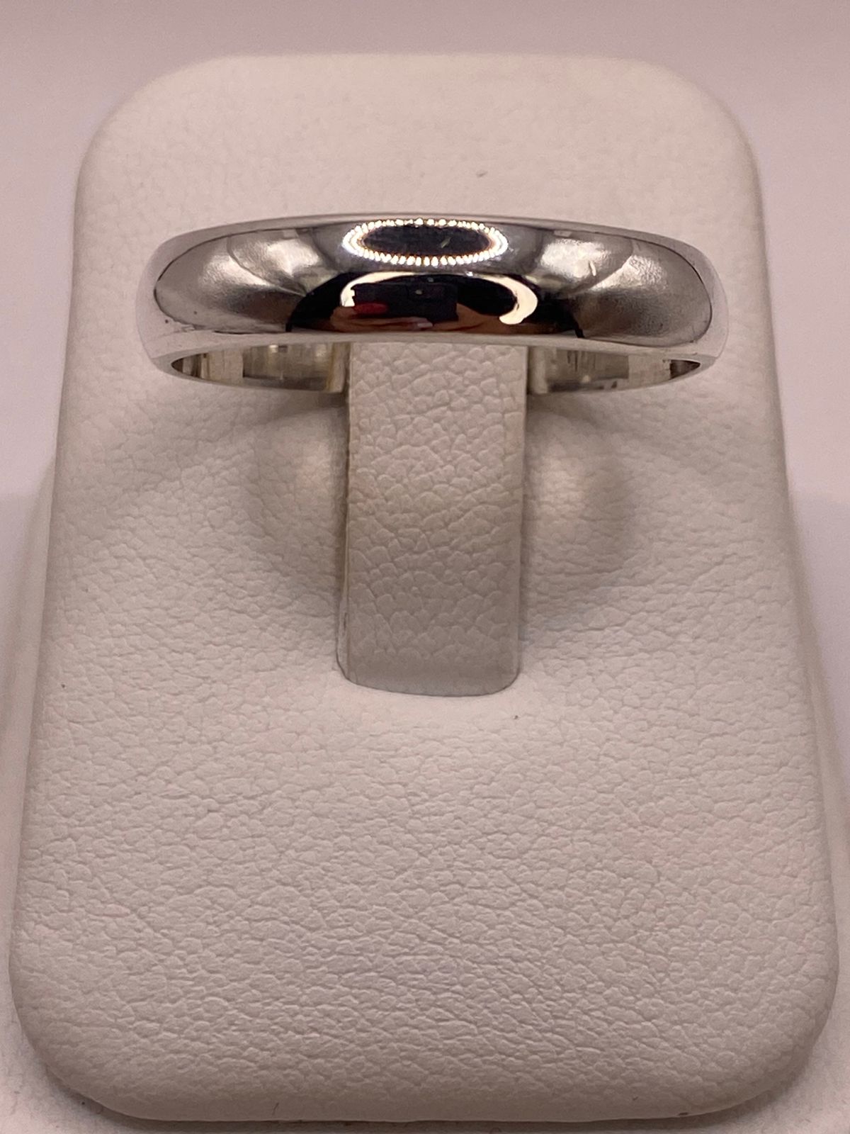 Anillo Argolla Lisa Media Caña en Plata .925 — vista lateral