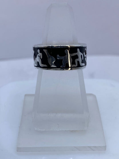 Anillo Arte Rupestre de Plata .925 con Obsidiana Negra, vista lateral