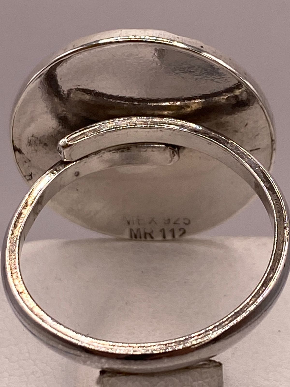 Anillo Artesanal Ajustable en Plata con Calendario Azteca, sello de autenticidad Plata Ley .925