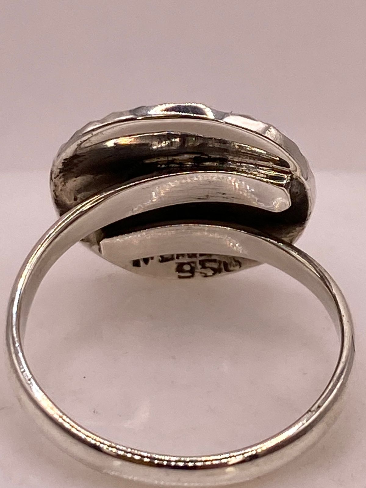 Anillo Artesanal Ajustable en Plata con Calendario Maya, sello de autenticidad Plata Ley .925