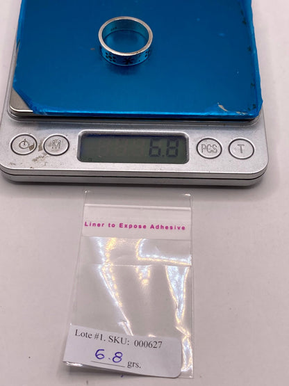Anillo Artesanal con Figuras Esmaltadas en Plata, peso en gramos (báscula)
