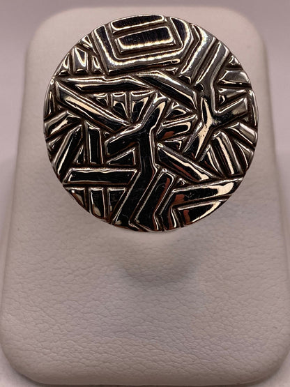Anillo Artesanal Geométrico en Plata .925, vista lateral