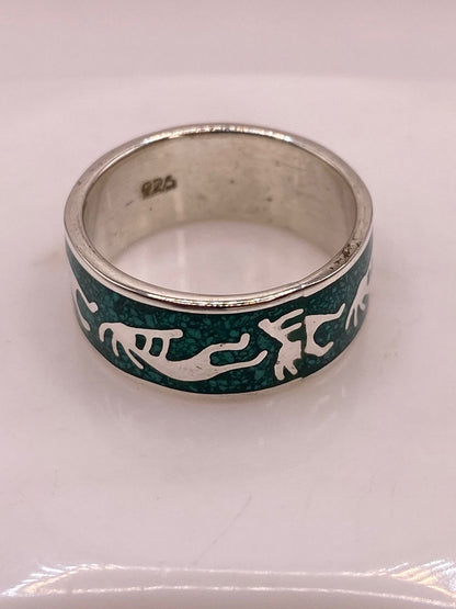 Anillo Artesanal de Malaquita con Figuras Zoomorfas en Plata, sello de autenticidad Plata Ley .925