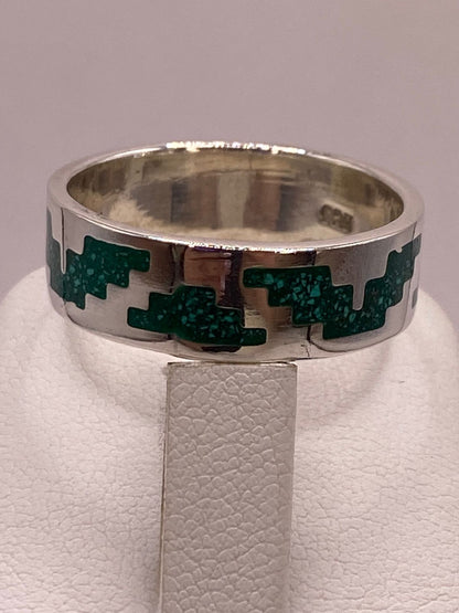 Anillo Artesanal de Malaquita con Greca Escalonada en Plata, sello de autenticidad Plata Ley .925