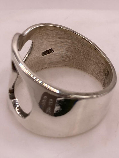 Anillo Artesanal en Plata con Corazón Recortado, sello de autenticidad Plata Ley .925