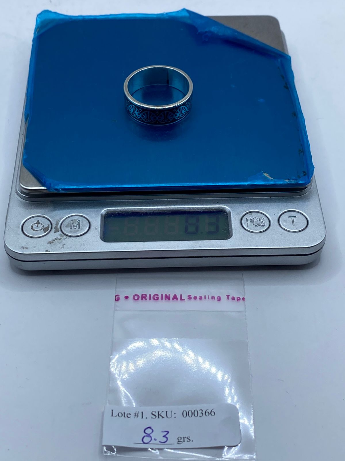 Anillo Artesanal de Plata .925 con Malaquita y Diseño Calado Orgánico, peso en gramos (báscula)