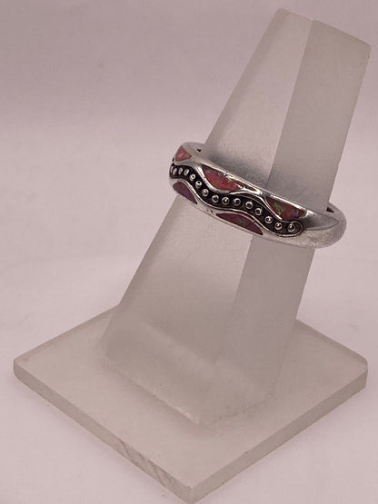 Anillo Artesanal de Plata 950 con Ópalo de Fuego, vista de detalle