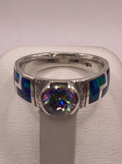 Anillo Artesanal de Plata 950 con Ópalo de Fuego y Zirconia, sello de autenticidad Plata Ley .925