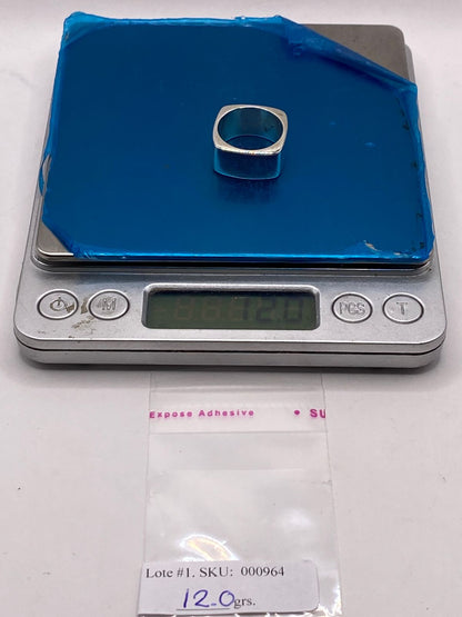 Anillo Banda Ancha de Plata Ley .925 con Forma Cuadrada, peso en gramos (báscula)