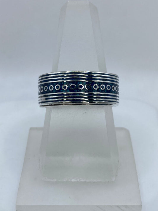 Anillo Banda Líneas y Círculos en Plata .925 con Turquesa Natural — vista lateral