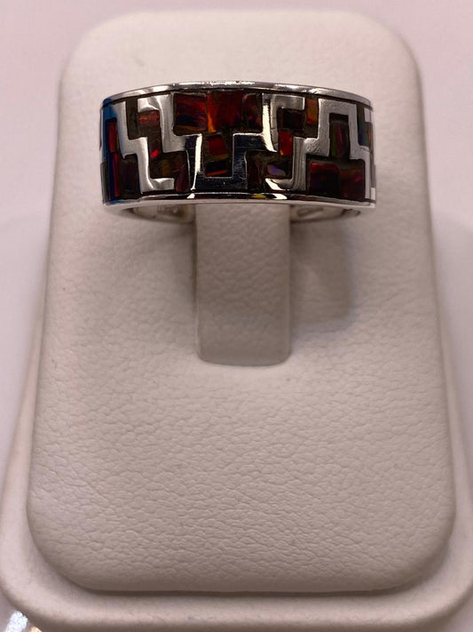 Anillo Banda en Plata Ley 950 con Ópalo de Fuego en Diseño Geométrico — ángulo diagonal
