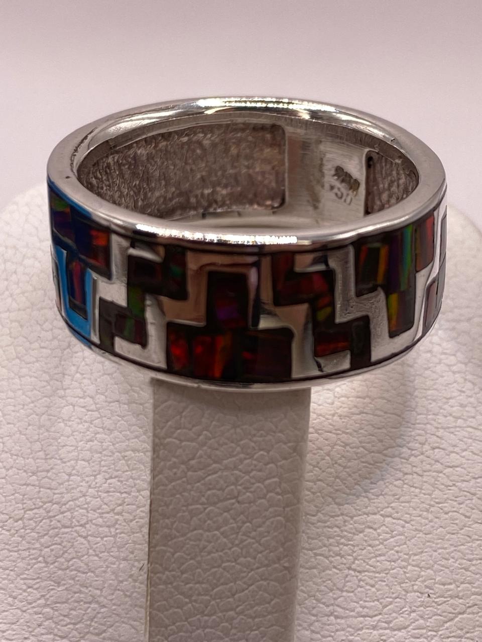 Anillo Banda en Plata Ley 950 con Ópalo de Fuego en Diseño Geométrico, sello de autenticidad Plata Ley .925