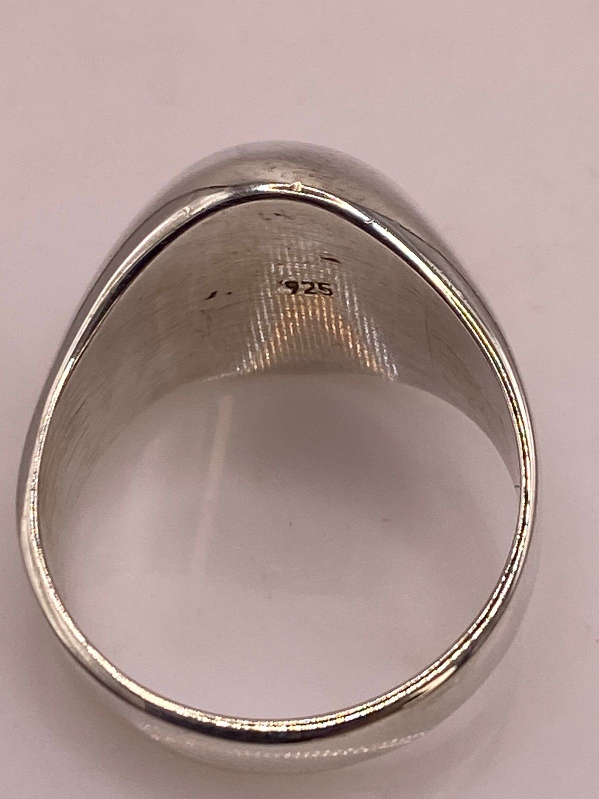 Anillo Bombeado Liso en Plata .925, sello de autenticidad Plata Ley .925