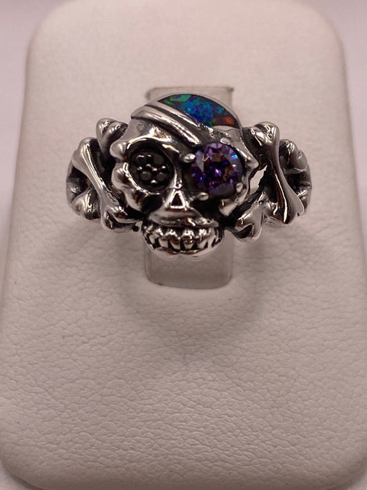 Anillo de Calavera con Ópalo de Fuego y Zirconia en Plata .950 — detalle de acabado