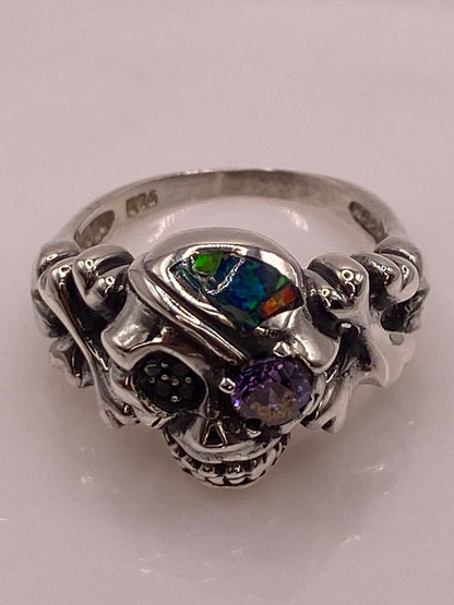 Anillo de Calavera con Ópalo de Fuego y Zirconia en Plata .950, sello de autenticidad Plata Ley .925