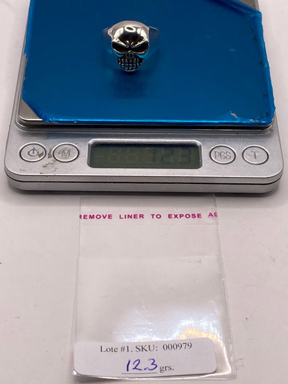 Anillo Calavera de Plata Ley .925, peso en gramos (báscula)