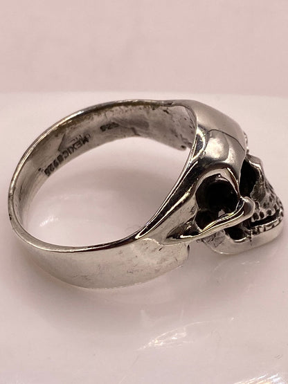 Anillo de Calavera en Plata .925, sello de autenticidad Plata Ley .925