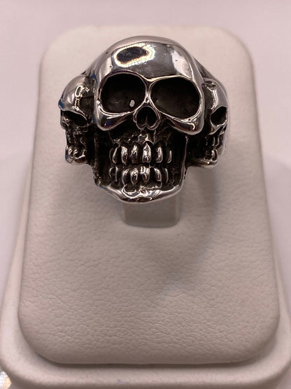 Anillo de Calavera Triple en Plata .950, vista superior