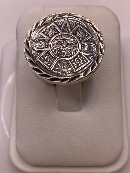 Anillo Calendario Azteca Ajustable en Plata .925, vista frontal