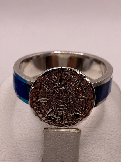 Anillo Calendario Azteca con Ópalo de Fuego en Plata Ley 950, vista superior