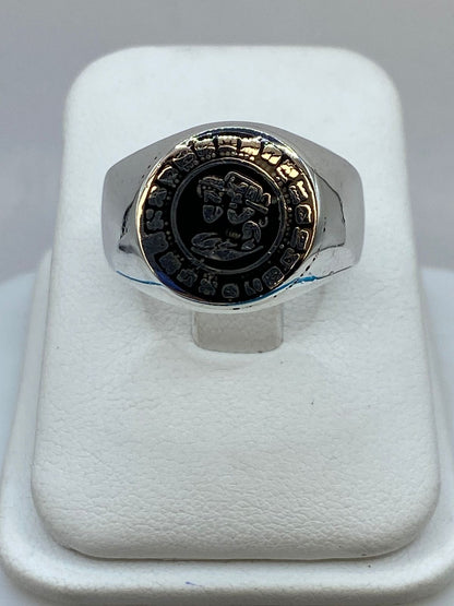 Anillo Calendario Azteca de Plata .925 — ángulo diagonal