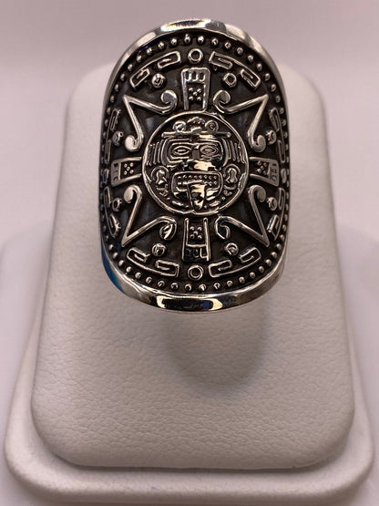Anillo Calendario Azteca en Plata .925, vista frontal
