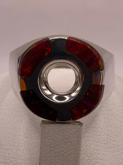 Anillo Circular con Ópalo de Fuego Multicolor en Plata .925, vista de detalle