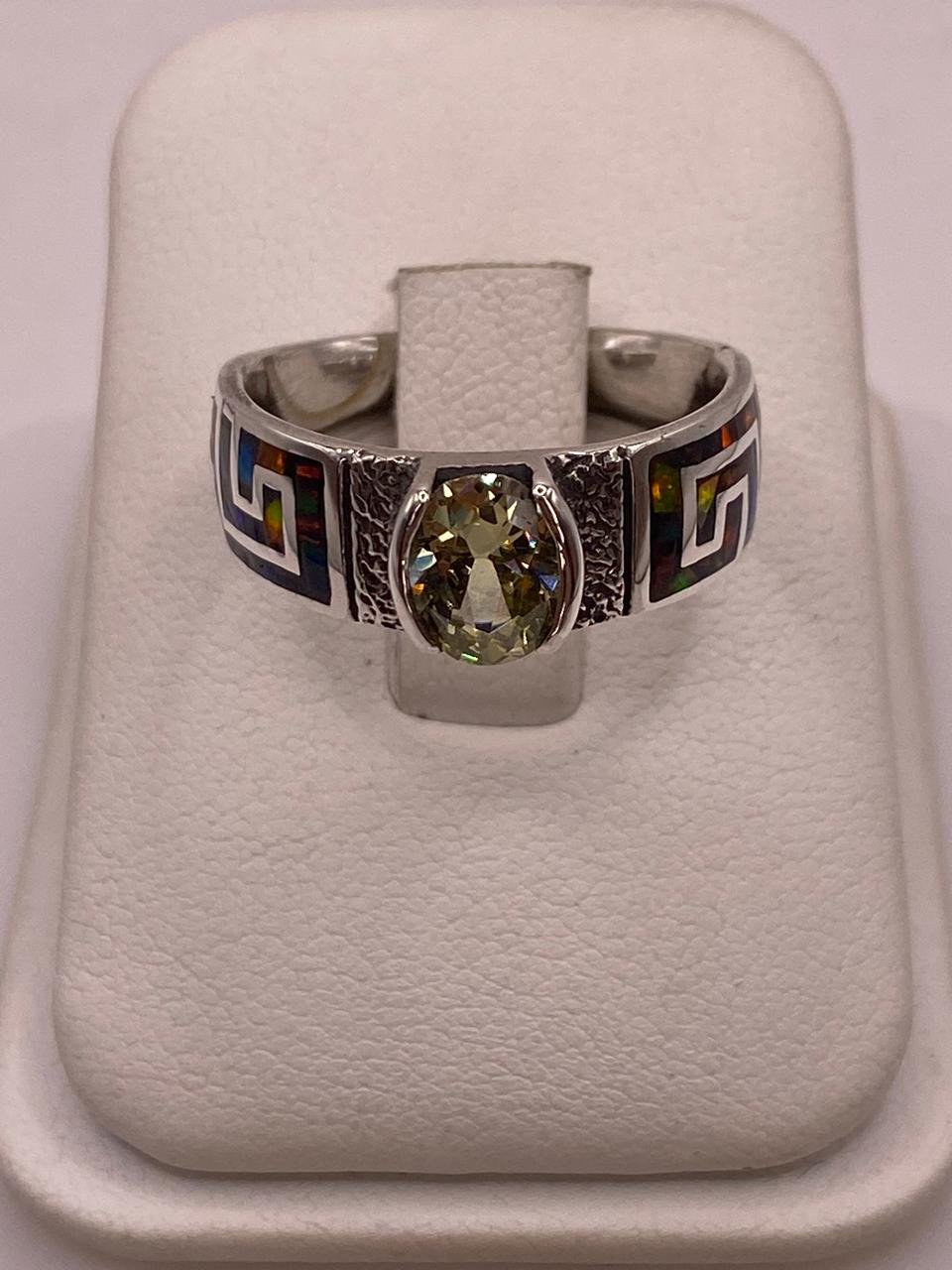 Anillo Contemporáneo Asimétrico con Ópalo de Fuego y Zirconia en Plata .950 — detalle de acabado