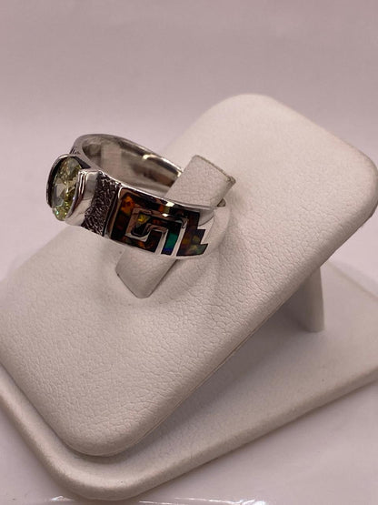 Anillo Contemporáneo Asimétrico con Ópalo de Fuego y Zirconia en Plata .950, vista lateral