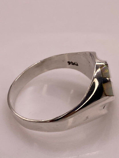 Anillo Contemporáneo con Dos Líneas Diagonales de Ópalo de Fuego en Plata .950, vista superior