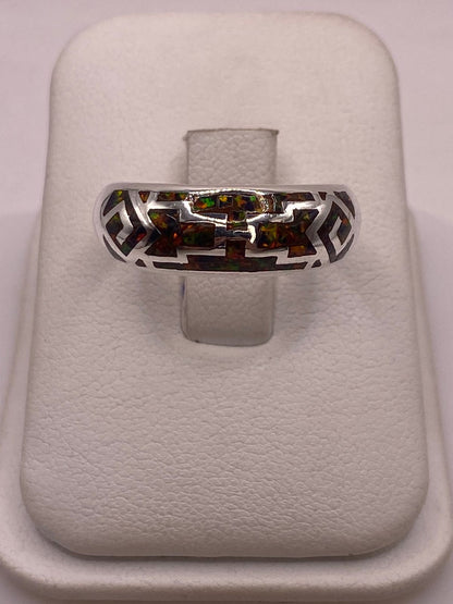 Anillo Contemporáneo de Plata 950 con Ópalo de Fuego — ángulo diagonal