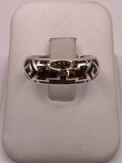 Anillo Contemporáneo de Plata 950 con Ópalo de Fuego, vista lateral