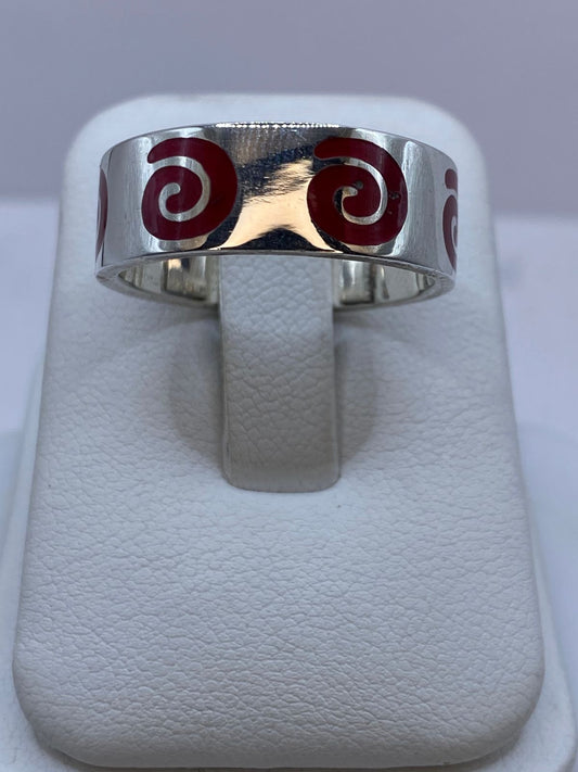 Anillo de Coral Rojo con Espirales en Plata .925 — vista lateral