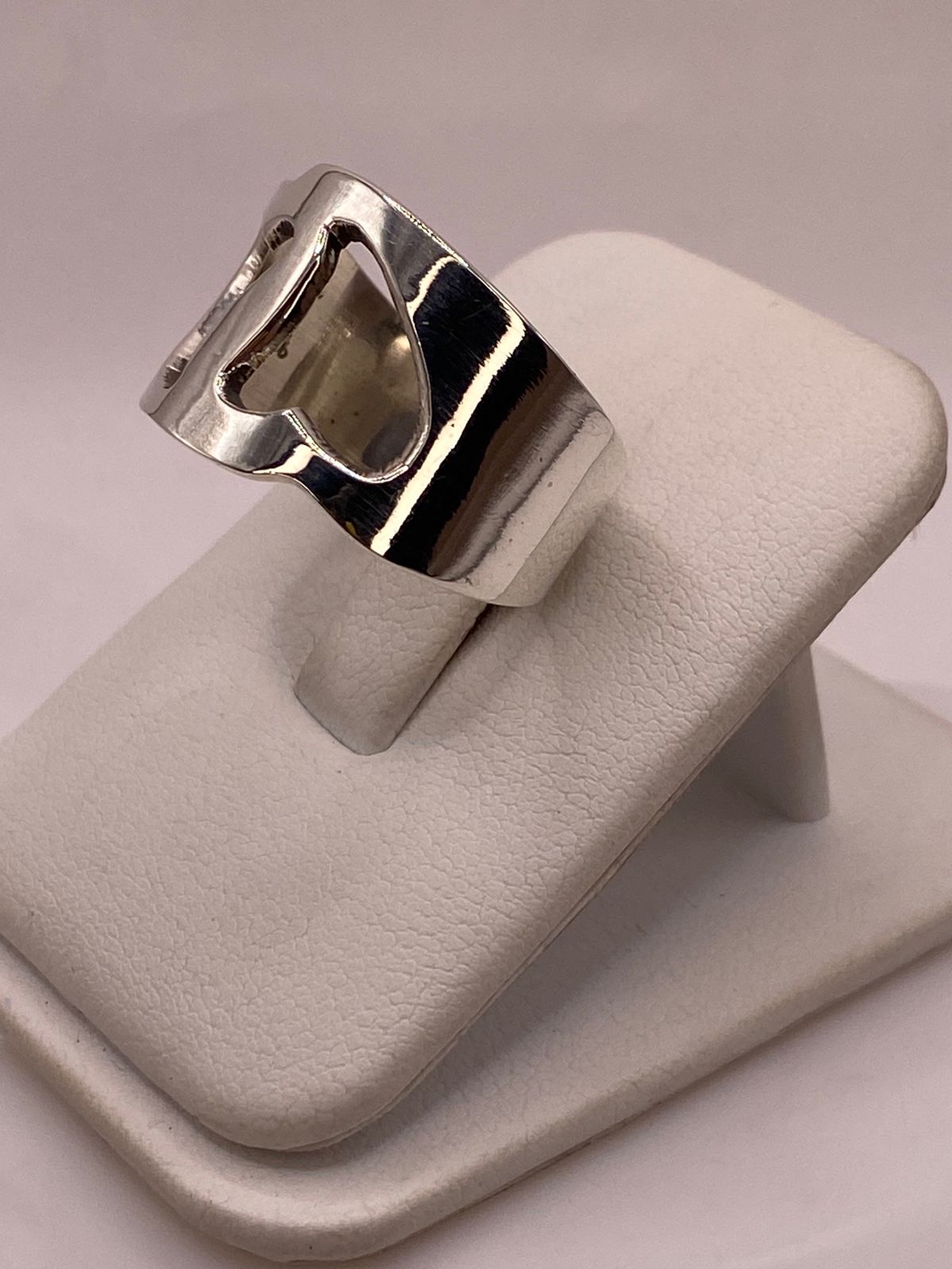 Anillo de Corazones Recortados en Plata .925, vista frontal