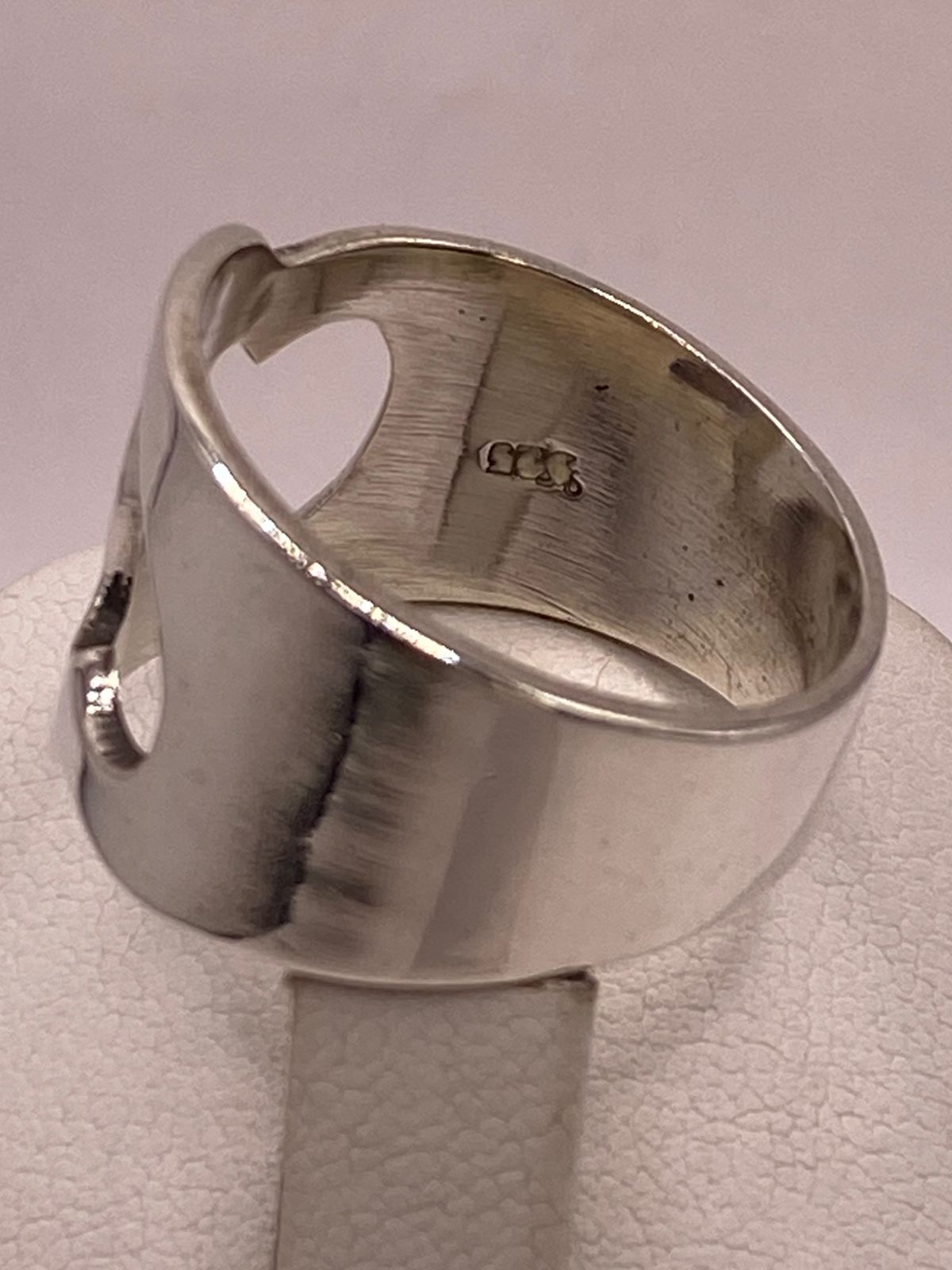 Anillo de Corazones Recortados en Plata .925, sello de autenticidad Plata Ley .925