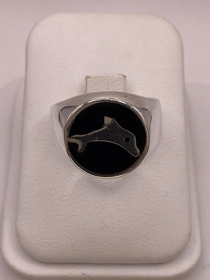 Anillo Delfín en Plata .925, vista de detalle