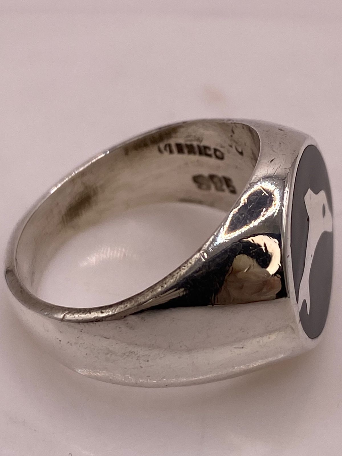 Anillo Delfín en Plata .925, sello de autenticidad Plata Ley .925