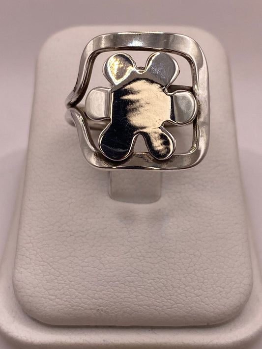 Anillo Diseño Orgánico en Marco Cuadrado Plata .925 — ángulo diagonal