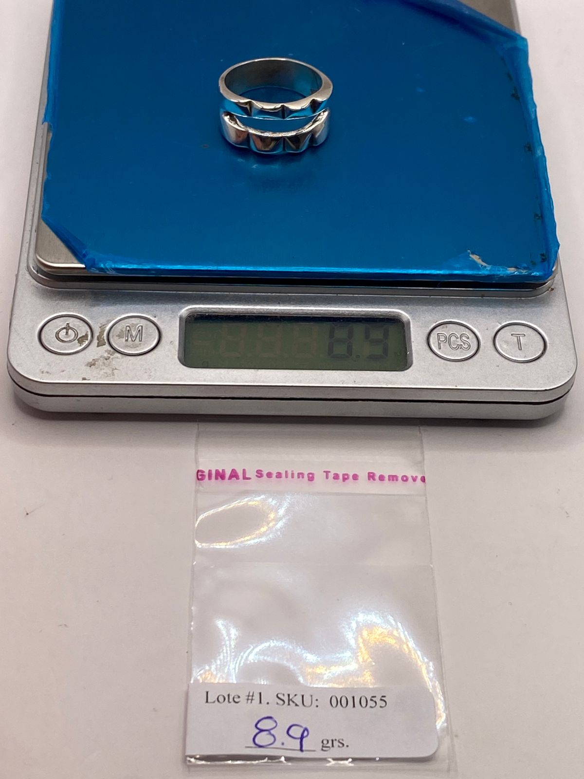Anillo Doble Banda con Picos Esculpidos en Plata .925, peso en gramos (báscula)